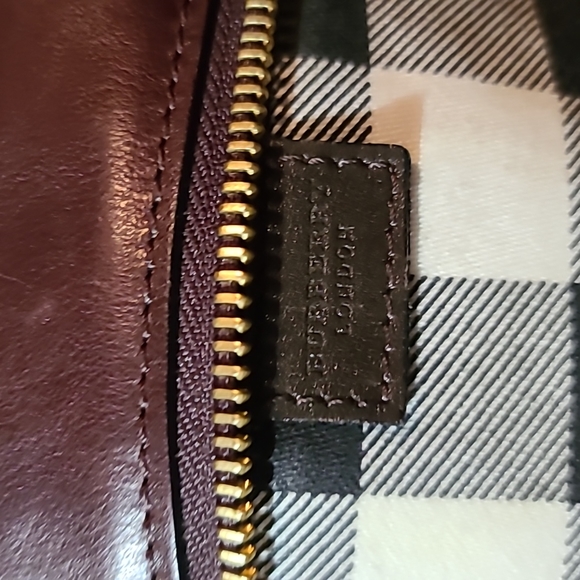 Burberry Vintage Real Leather Tote Bag - Picture 5 of 10